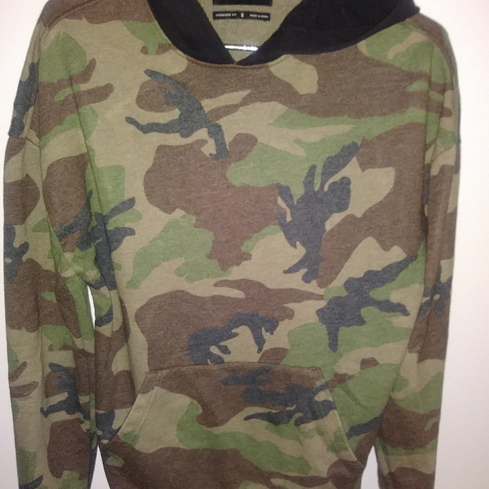 Men's Pacsun camo pullover hoodie. Olivedab camo